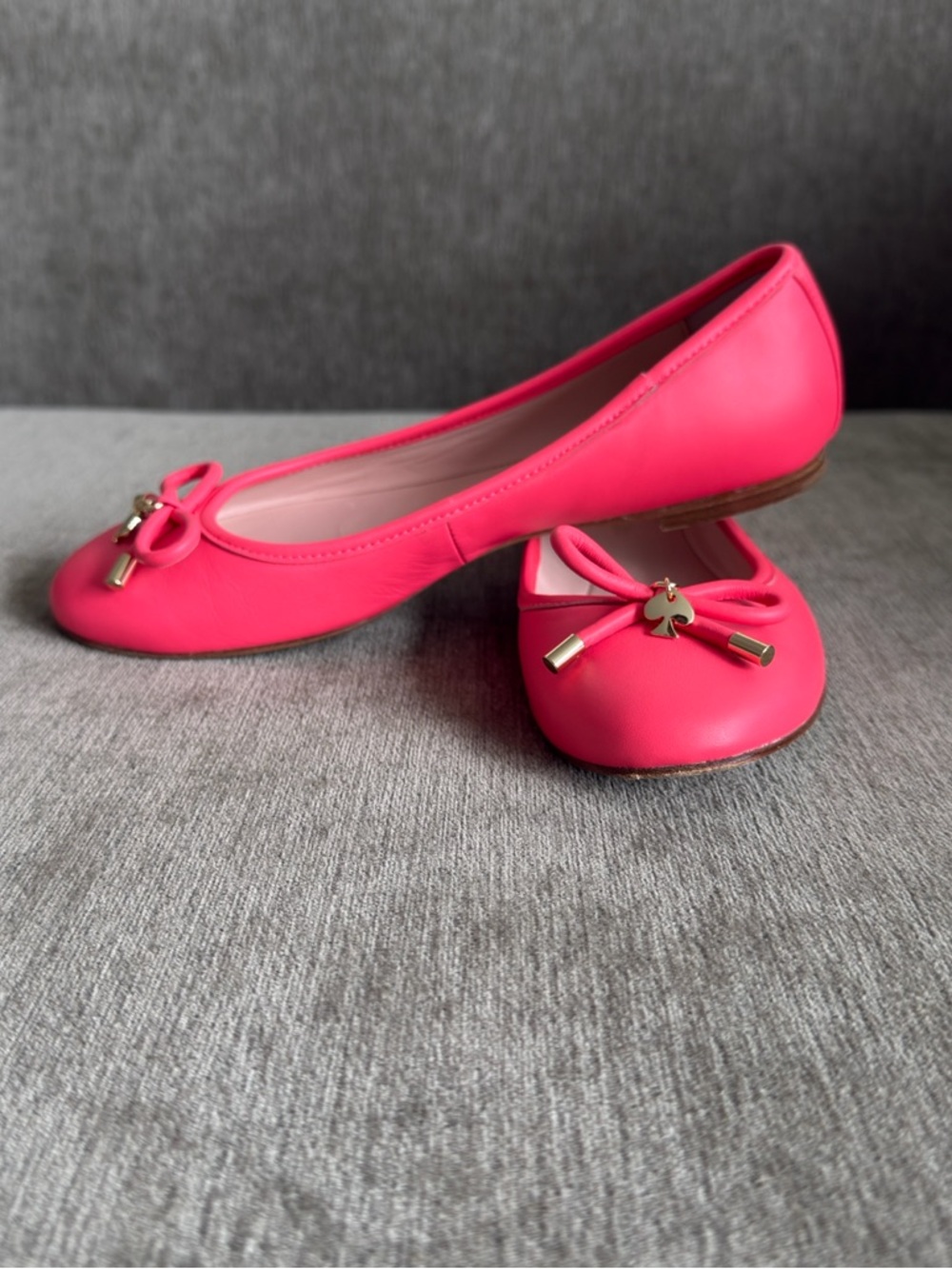 Kate Spade Willa Ballet Flats Coral Pink Leather Bow Detail | 5.5 - Picture 4 of 9